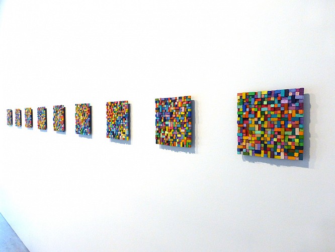 Carlos Estrada-Vega - Suite Color - Installation View