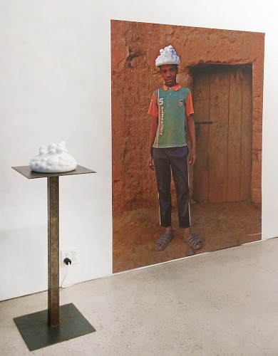 Venske & SpaÌˆnle - minimal invasiv  - Installation View