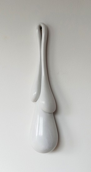 Venske &amp; Spänle, Drippy III , 2023
21 x 5 x 4 in. (54 x 12 x 10 cm)
Polished Lasa marble
