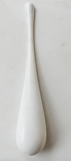 Venske & Spänle, Drippy I, 2023
31 x 6 x 4 in. (78 x 14 x 10 cm.)
Polished Lasa marble