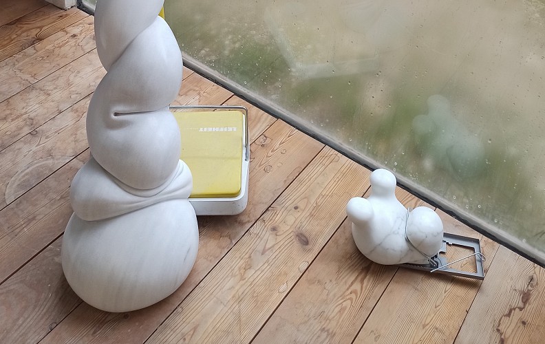 Venske & SpaÌˆnle: Potpourri - Installation View